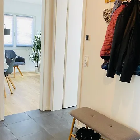 Проживание в семье Casa53n *